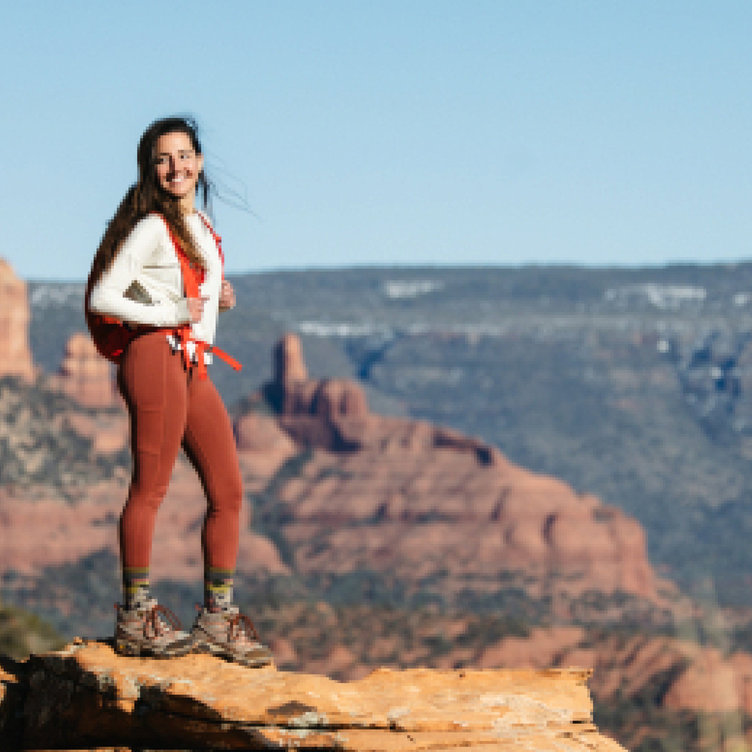 04_5016_Taupe_LS_3509d2b3-594a-419f-925b-bc861392329f